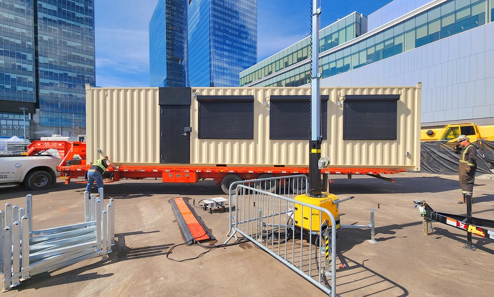 40’HC VIP Area with Patio for the Oilers - Containers Construction PTY LTD